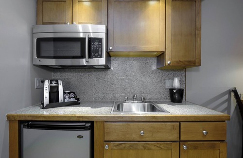 Herkimer Hotel | Red Roof Inn & Suites Herkimer