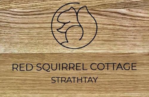 Strathtay Apartment | Red Squirrel Cottage