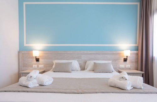 Canneddi Hotel | Red Sun Village