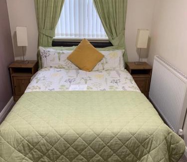 Wakefield Hotel | Redbeck Motel