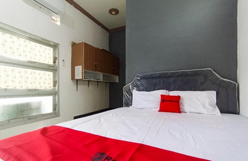 Pare Hotel | RedDoorz at Brawijaya Central Kampung Inggris