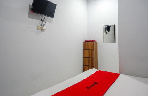 Baturaden Resort | RedDoorz At Jalan Raya Baturaden