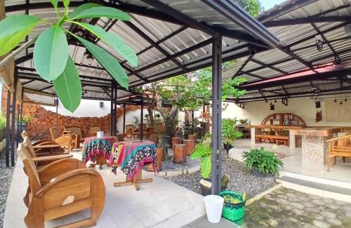 Klaten Selatan Hotel | RedDoorz at Ndalem Eyyang Syariah Stasiun Klaten