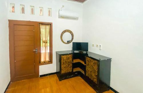 Kebumen Hotel | RedDoorz at Pantai Suwuk Kebumen