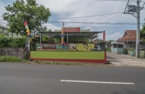 Purwokerto House | RedDoorz near Kampus UMP Purwokerto