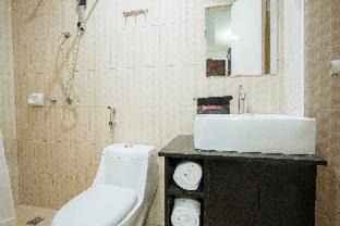 Bangkal Hotel | RedDoorz Plus at Evangelista Street Makati