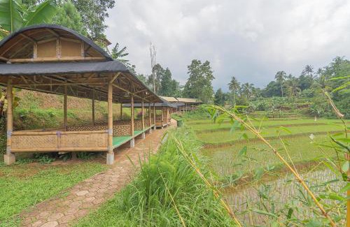 Wanayasa House | RedDoorz Resort Syariah @ Batu Apung Purwakarta