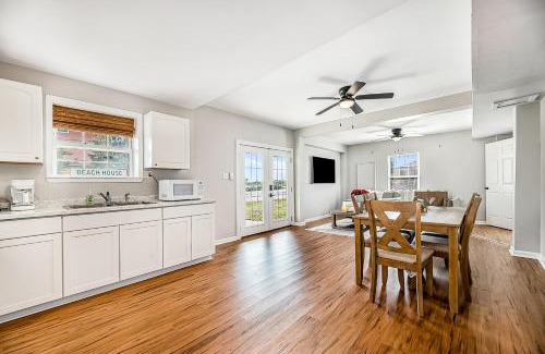 Galveston House | Redicare Resort - Downstairs