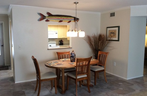 Golden Beach Condo | Reduced fall 2024 rates. Beautiful well-kept condo located on Golden Beach.
