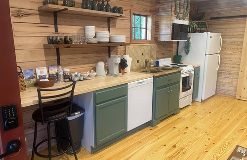 Redwood Cabin | Redwood Cabins MS - Close to Vicksburg, MS & River