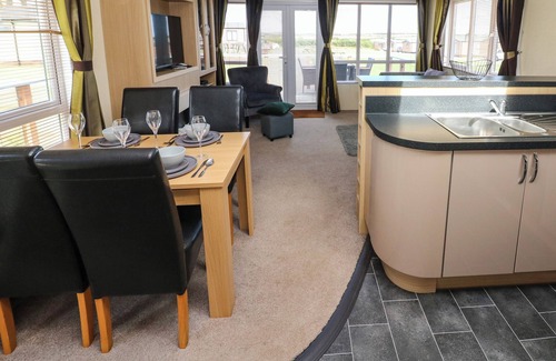 Hasguard Cross Cottage | REEF RETREAT, pet friendly, character holiday cottage in Broad Haven