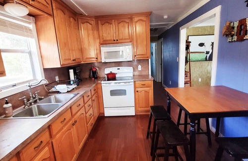 Brazos Valley Cabin | Reel County Livin'
