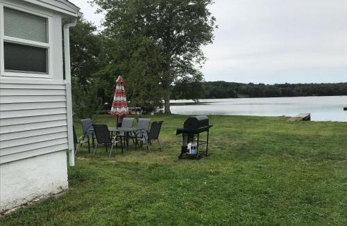 Bolton House | Reel Simple Bolton Lake Cottage