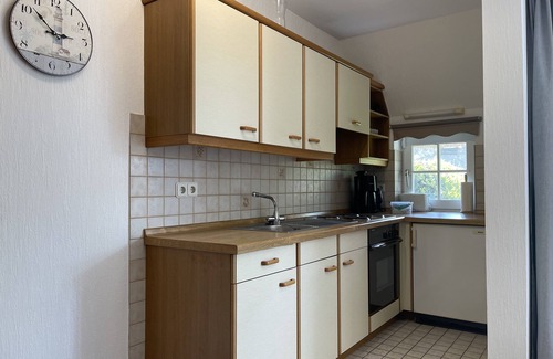 Busumer Deichhausen Apartment | Reethaus Hus to Wurth, apartment Polarmöwe, only 300m to the beach