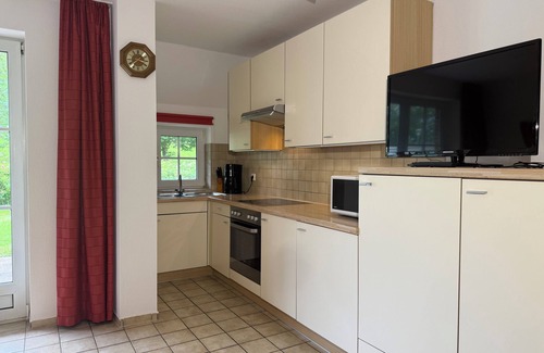 Busumer Deichhausen Apartment | Reethaus Seeschlößchen, apartment Lachmöwe, only 200m to the beach