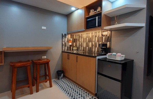 Silang Junction South Apartment | Refreshing like the comfort of your home. Indulge yourself in Tagaytay!
