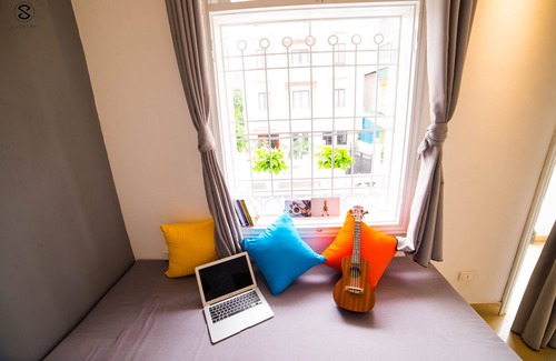 Nhat Tan House | Refreshing & Tranquil Suite - Em Em Homestay Ha Noi