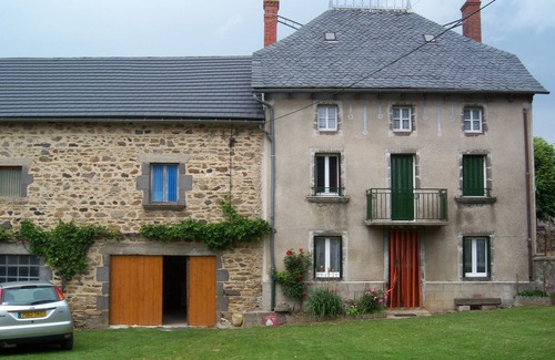 Saint-Poncy House | Refuge Ponssien