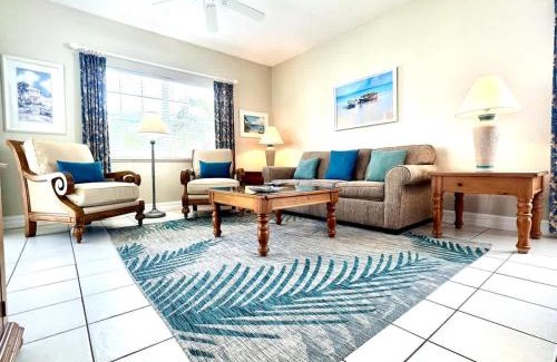 Seven Mile Beach House | Regal Beach Club #322