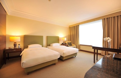 Srodmiescie Hotel | Regent Warsaw Hotel