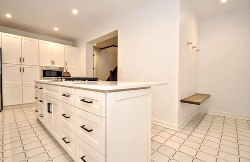 Elizabeth House | Reimagined 1915 Heritage House