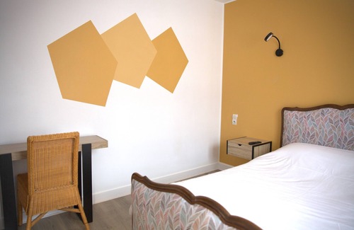 Couhe Hotel | Relais 375
