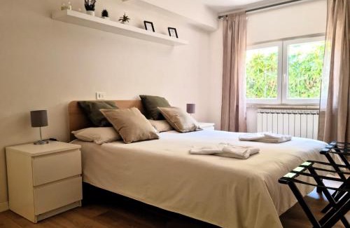 Zona LIII Tomba di Nerone House | Relais Cassia Rome - Parking, Wi-fi & Barbecue