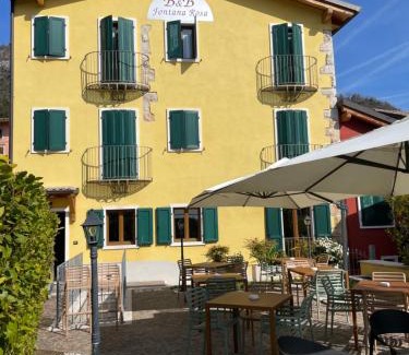 Caprino Veronese Bed & Breakfast | Relais Fontana Rosa B&B Wellness
