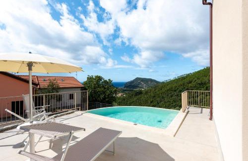 Casarza Ligure Apartment | Relais Le Torri in Verici with Private Pool