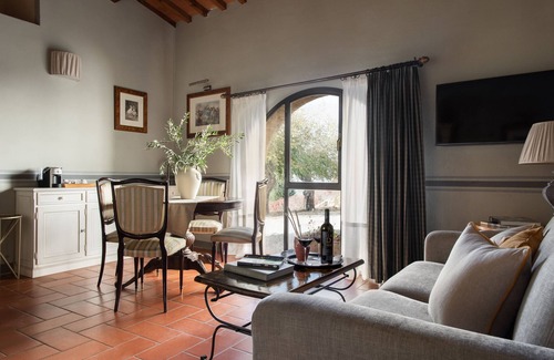 Impruneta House | Relais Villa Olmo