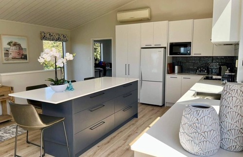 Tairua House | Relax and enjoy the view