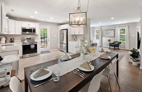 Warrenton House | Relax at the cottage with two private villas for Family Gatherings and Reunions