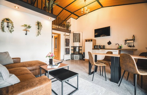 Lohmen Apartment | Relax by the lake - vacation apartment with barbecue & private terrace