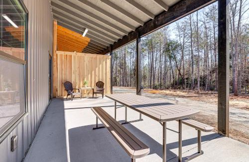 Forest City House | Relax Fireside! Cabin 12 Mi to TIEC Winterfest