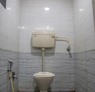 Masjid Bandar House | RELAX GUEST HOUSE
