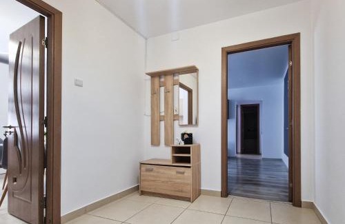 Curtea De Arges Apartment | Relax Home