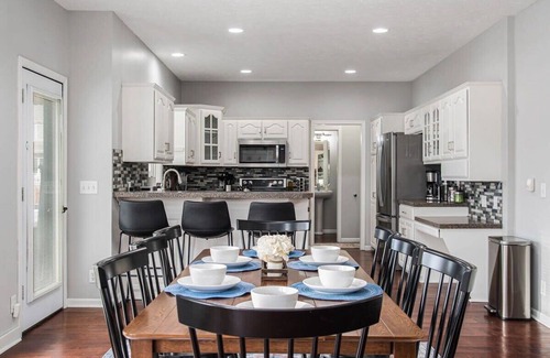 Jefferson House | Relax in Style! 5BR Home, Pool, Hot Tub & Games!