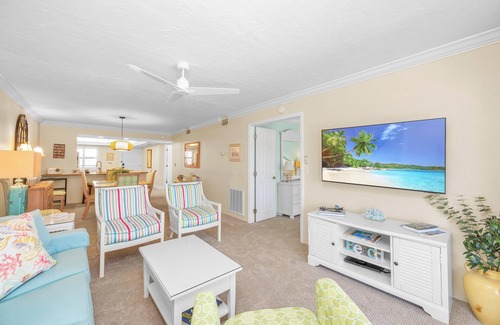 Sanibel Condo | Relax in Style - Chic Sanibel Escape with Breathtaking Gulf Views – Pointe Santo