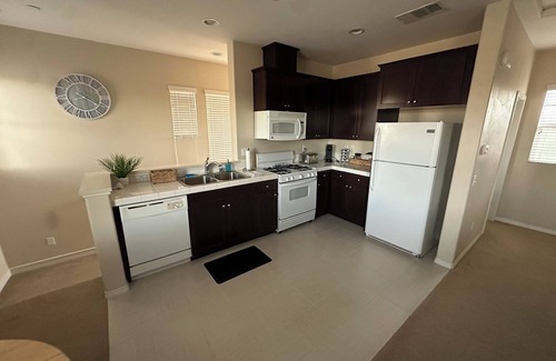Ventura Apartment | Relax in Style: Clean spacious Ventura studio for business or pleasure.