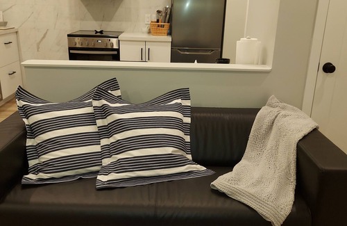 Saskatoon House | Relax on 4th!nBrand new, meticulously clean suite in perfect location!