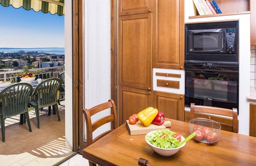 Bardolino Apartment | Relax overlooking Lake Garda