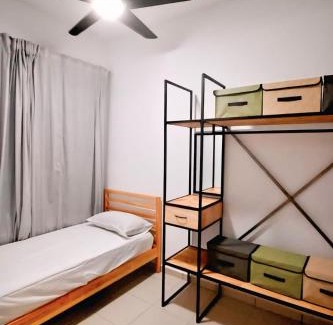 Sungai Buloh Apartment | Relax & Recharge in 3BR condo at The Zizz