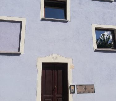 Bra House | RELAX SANTA CHIARA