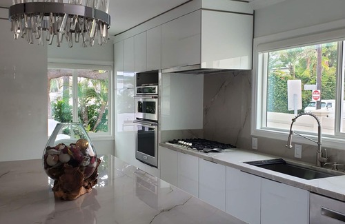 North Redondo House | Relax with whole family at peaceful place and enjoy easy access to everything.