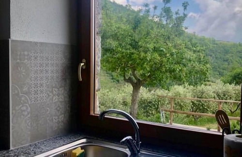 San Colombano Certenoli Cabin | Relaxation of the sea and mountains, nature and animals Alta Via dei Monti CITRA 010053-LT-0001