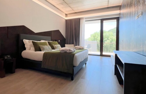 Balocas House | Relaxation & Comfort Meets! Convenient Room w/ Balcony | Living Room | 3 Pools