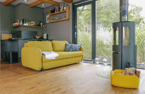 Bad Freienwalde Boat Rental | Relaxation on the water! 50sqm luxury houseboat in the middle of the nature of the Oderbruch