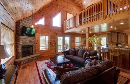 Silver Point Ski Chalet | Relaxation Pointe Center Hill Lake