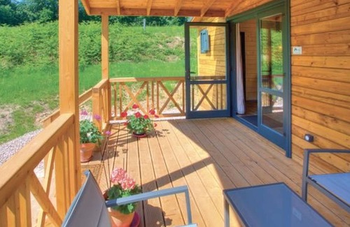 Fougerolles-Saint-Valbert Cottage | Relaxing chalet with spa and sauna near 1000 Ponds