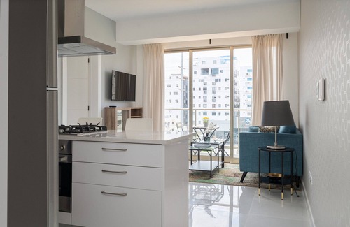 Sarasota Condo | RELAXING*1BR*Pool |Gym* Rooftop *yellowkey*
